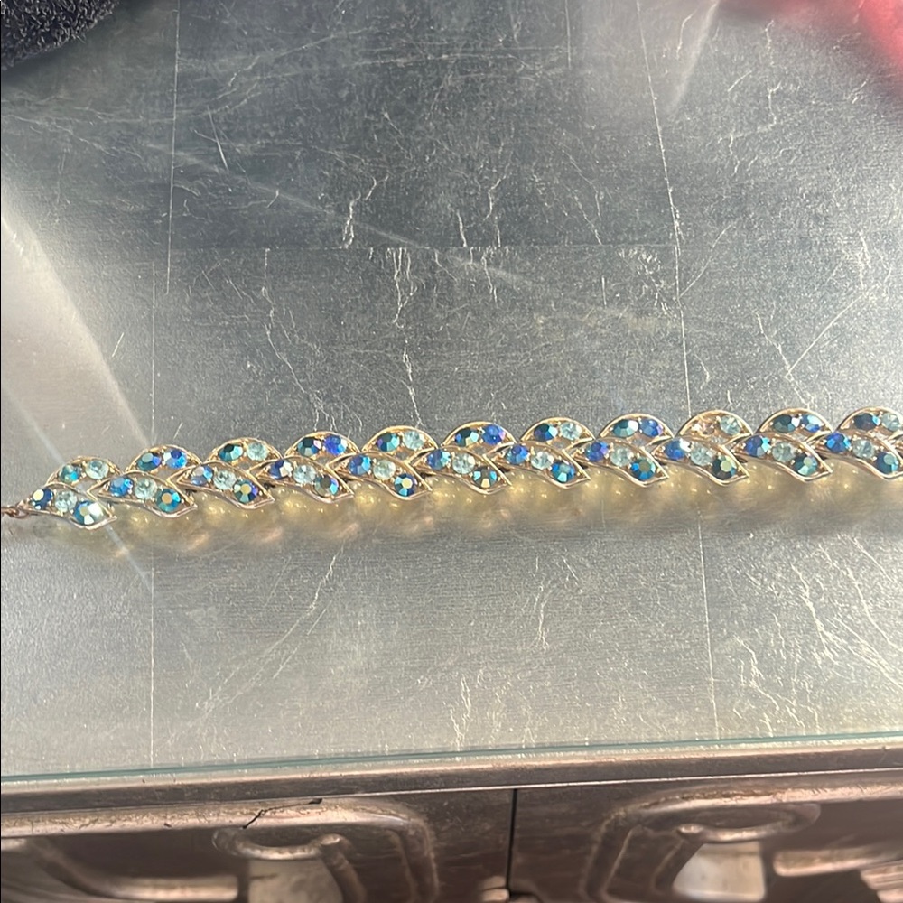 Vintage Gold and Blue Necklace with Gemstone Prong Setting